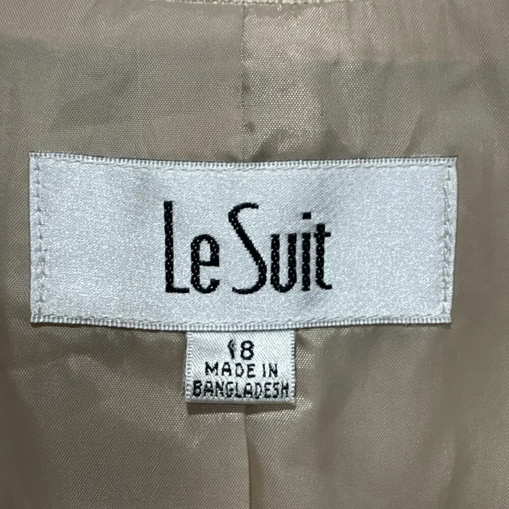 Le Suit Women's Blazer Jacket Pleated Colar Three Button Size 18 Beige Classic - Picture 2 of 10